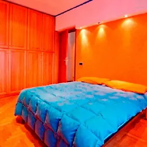 Julias Domus, T Apartment, Metro C Rzym